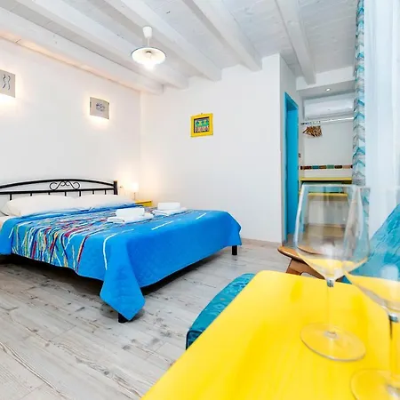 Affittacamere Apartments&rooms La Casa Barbaro